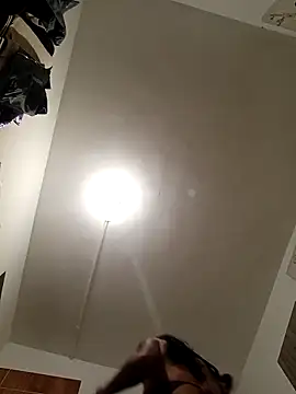 Liahdiaz  online show from December 19, 12:08 pm