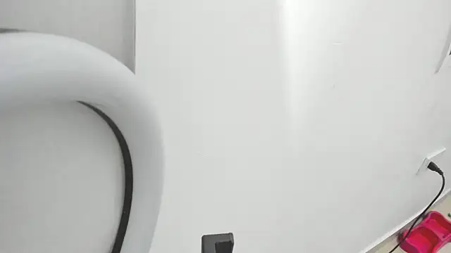 Rihanna hotx online show from February 4, 3:09 am