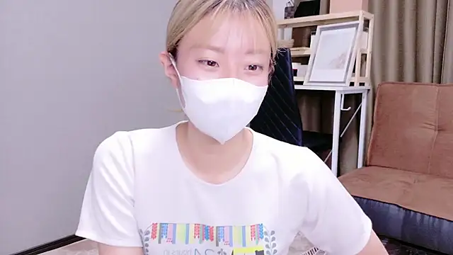 Nana  ch online show from October 10, 3:44 am