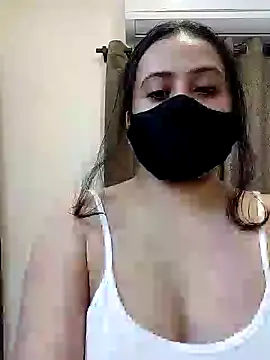 sexy aaliya hamidi online show from September 24, 6:45 am