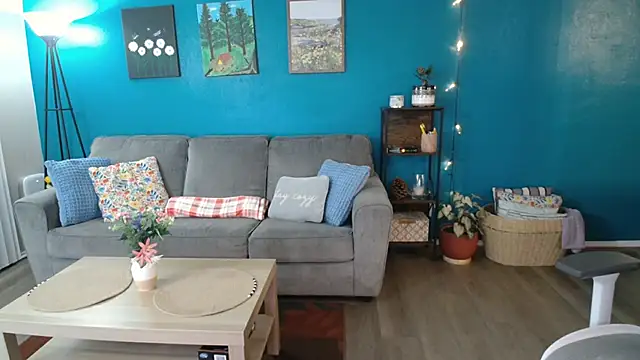 SHEILYN  online show from July 3, 4:07 am