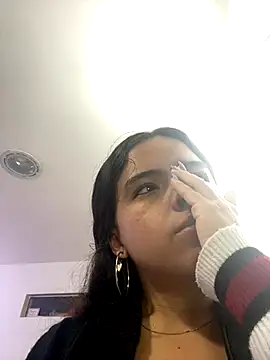 EmilyHarperr online show from December 4, 12:51 pm