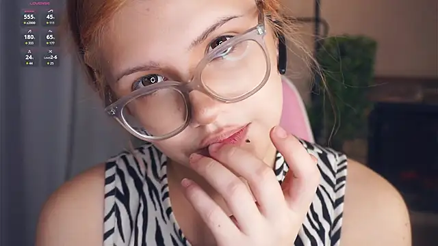 VerniceEngelking online show from October 30, 6:16 am