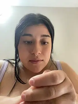 Tokio Sakura online show from November 11, 9:01 pm