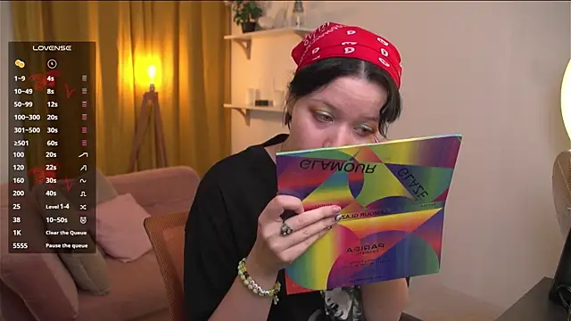 bluebeell online show from September 8, 9:03 pm