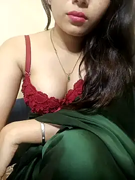 TheSassyGirl7 online show from March 29, 8:19 pm