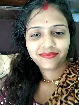 AnanyaKapoor89 online show from November 6, 7:47 am