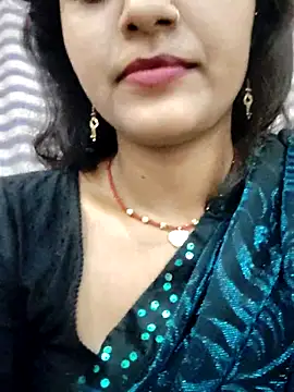 AnanyaKapoor89 online show from September 8, 3:33 pm