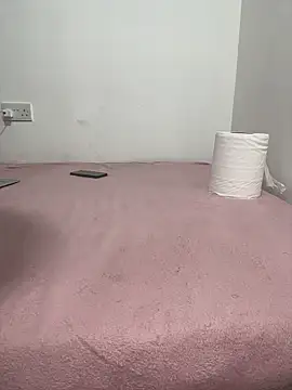 SluttyCouple69 online show from October 8, 1:48 pm