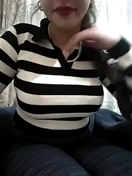 Selen123 online show from December 5, 6:09 pm