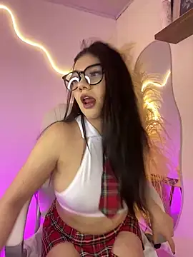Snapshot of Zoe_Serrat chatting on October 11, 12:41 pm Zoe Serrat online show from October 11, 12:41 pm