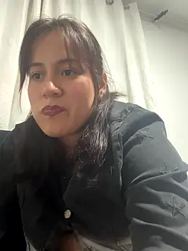 Snapshot of Leonis_0 chatting on October 10, 2:38 am Leonis 0 online show from October 10, 2:38 am