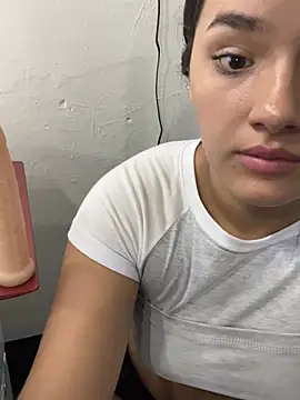 Luciaparker03 online show from February 26, 12:53 am