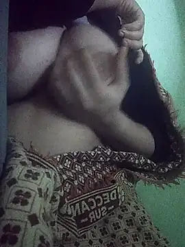 Cute dolly23 online show from July 2, 8:37 pm