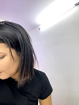 MaskedGirl  online show from September 30, 11:38 am