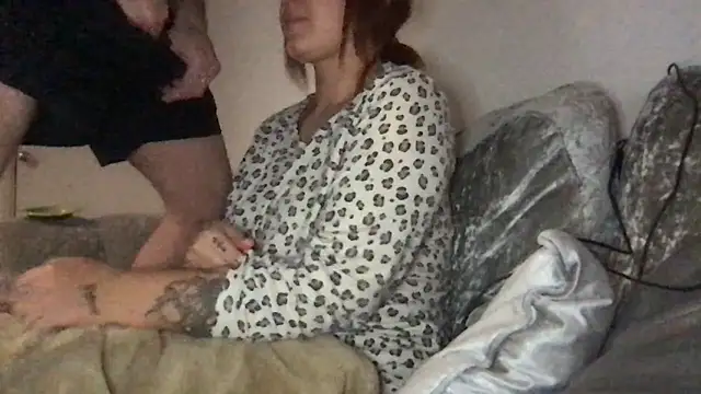 Snapshot of Naughty-Jordyns-Dick chatting on October 29, 9:50 pm Naughty-Jordyns-Dick online show from October 29, 9:50 pm