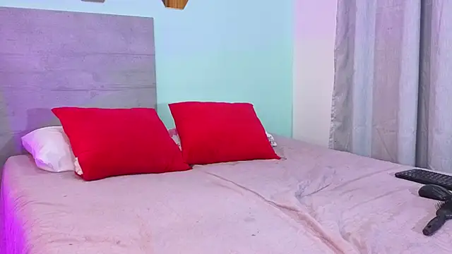 Paulina Sodi online show from November 14, 10:43 pm