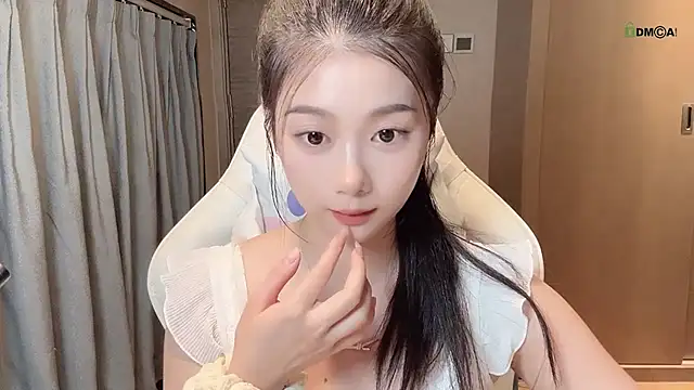 Makinghappymyself  online show from November 18, 12:33 am