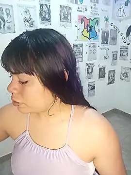 Snapshot of violetaa_castro chatting on October 11, 7:49 pm violetaa castro online show from October 11, 7:49 pm