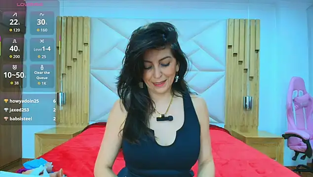 allie pearl online show from November 16, 12:49 pm