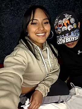 Snapshot of Samms777exotic chatting on September 28, 5:14 am Samms777exotic online show from September 28, 5:14 am