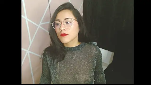 Emily Slave28 online show from October 17, 7:50 pm