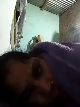 Sheema tyagi online show from January 13, 11:31 pm