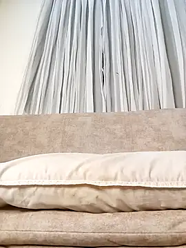 Marian Zeller online show from November 13, 9:19 am