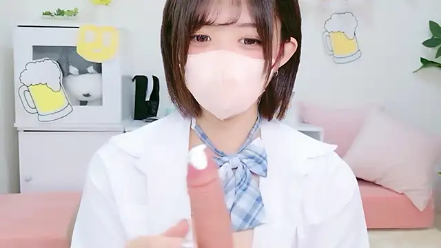 Snapshot of Hinata_Sun chatting on September 28, 11:04 am Hinata Sun online show from September 28, 11:04 am