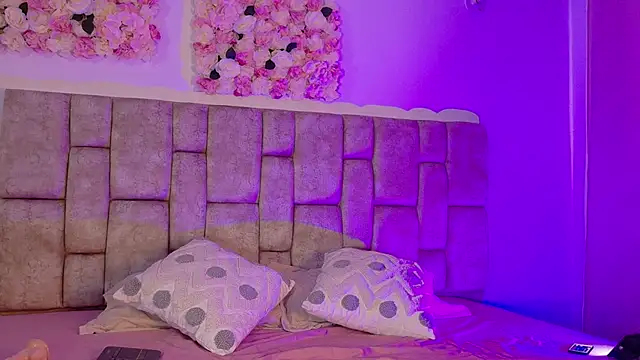 Kitty Rose   online show from September 19, 12:26 pm