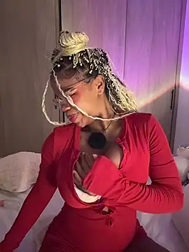 Sweet-Jade online show from May 13, 9:15 am