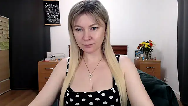 ParadiseAlina online show from February 25, 8:07 pm