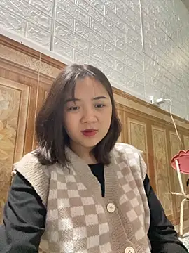 Lonnina online show from October 31, 6:39 am