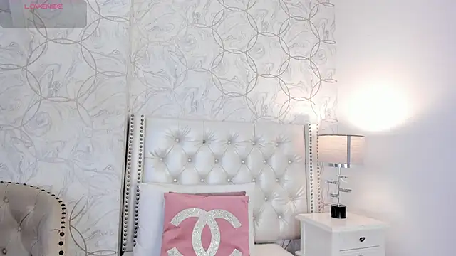 amara rousse online show from January 8, 11:36 am