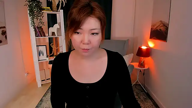 Snapshot of nazu_chan chatting on October 20, 10:51 am nazu chan online show from October 20, 10:51 am