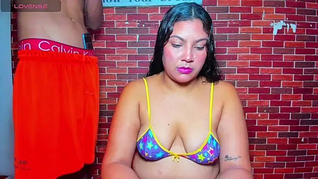 sweet sexy bitch42 online show from November 28, 4:26 am