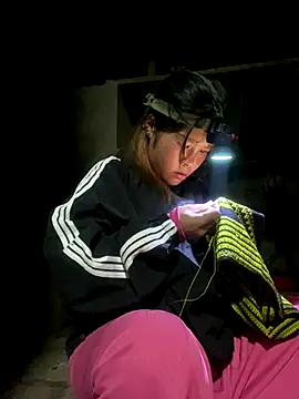 O o UwU o O online show from November 25, 10:39 am