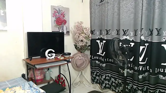 shane24you online show from September 24, 5:23 pm