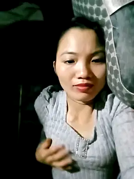 ngan-cute online show from November 9, 9:05 am