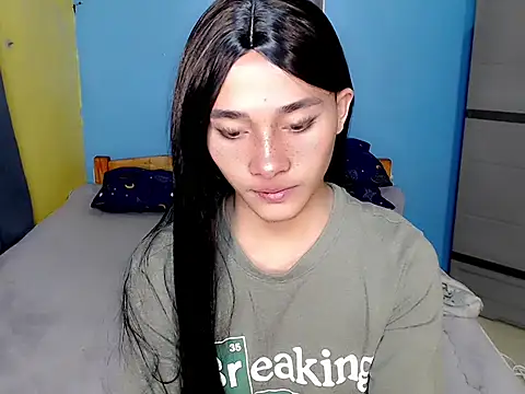 Petite HugeCock online show from July 1, 9:53 am