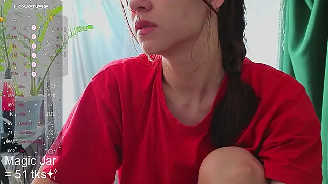 Snapshot of HoneyLem0n chatting on October 6, 5:02 am HoneyLem0n online show from October 6, 5:02 am