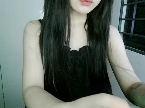 Annabelle-e online show from October 18, 7:37 pm