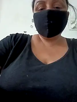 Rakhi sawant143 online show from October 27, 3:02 am