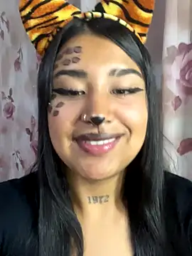 Snapshot of Caty__hot chatting on October 16, 12:24 am Caty hot online show from October 16, 12:24 am