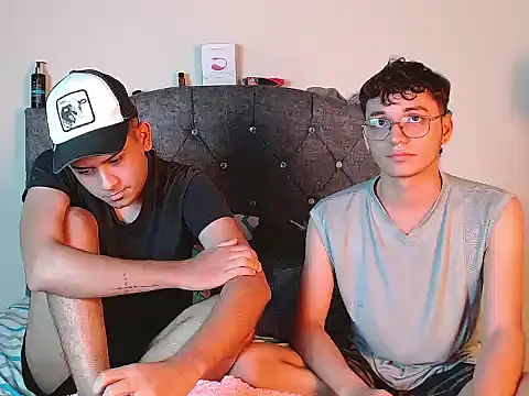 Snapshot of logan_willyams_ chatting on October 2, 3:55 am logan willyams online show from October 2, 3:55 am