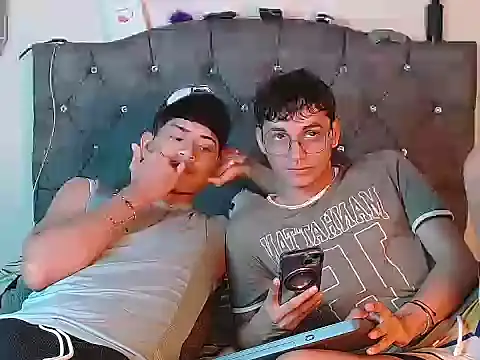 Snapshot of logan_willyams_ chatting on September 11, 11:16 pm logan willyams online show from September 11, 11:16 pm