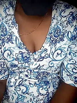Snapshot of SindhuHappy chatting on September 15, 9:17 am SindhuHappy online show from September 15, 9:17 am