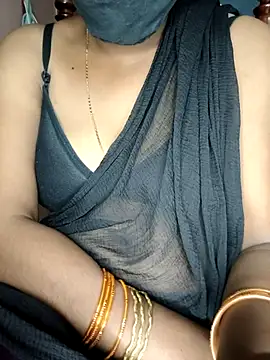 Snapshot of SindhuHappy chatting on September 29, 5:40 pm SindhuHappy online show from September 29, 5:40 pm