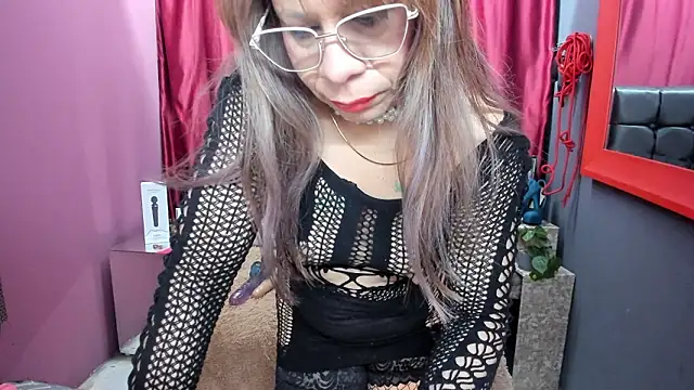 SofiaXDelRio online show from February 25, 12:15 pm