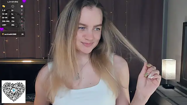 KerenFurguson online show from September 24, 7:13 pm